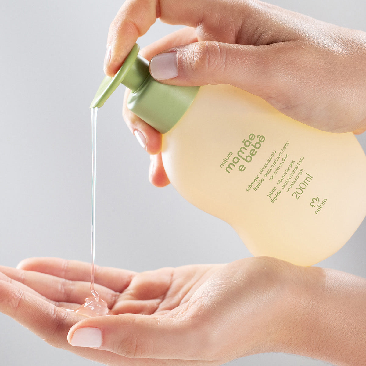 Mamãe e Bebê Head-to-Toe Liquid Soap